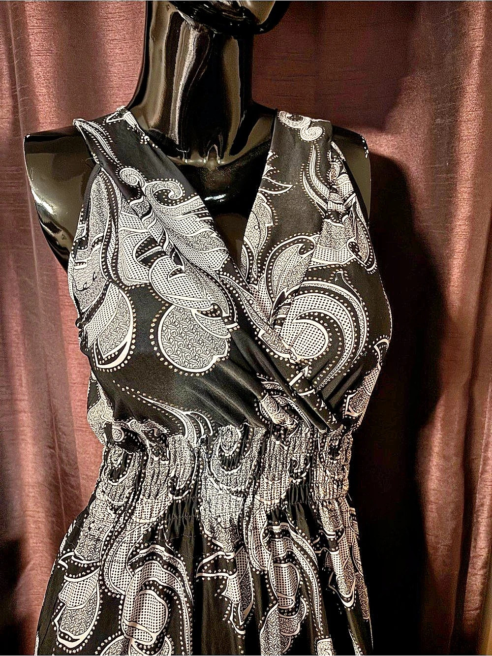GM Fashion USA Paisley Maxi Dress in Black & White with sparkles